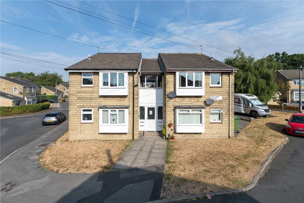 Property photo 1 of 16 External Front