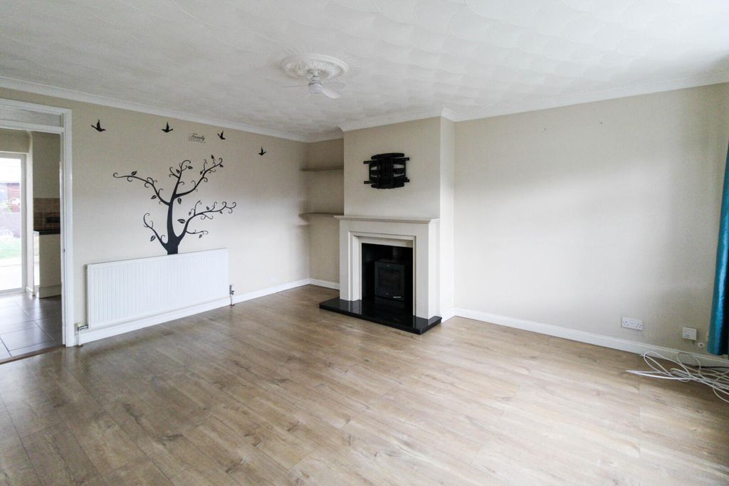 Property photo 2 of 13 Living Room