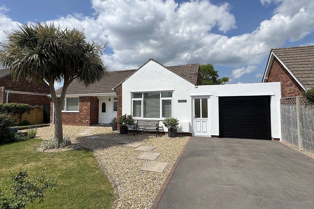 Property photo 1 of 23 Picture No. 03