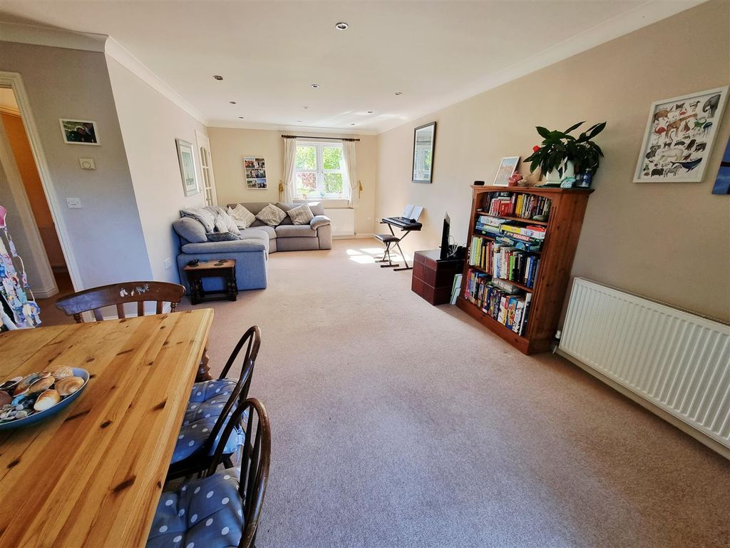 Property photo 2 of 24 20250923_135307.Jpg