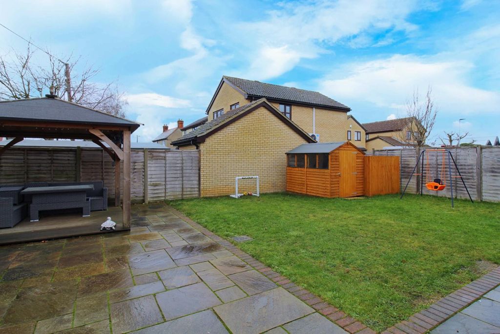 Property photo 2 of 20 Img_2193_Inpixio (2).Jpg