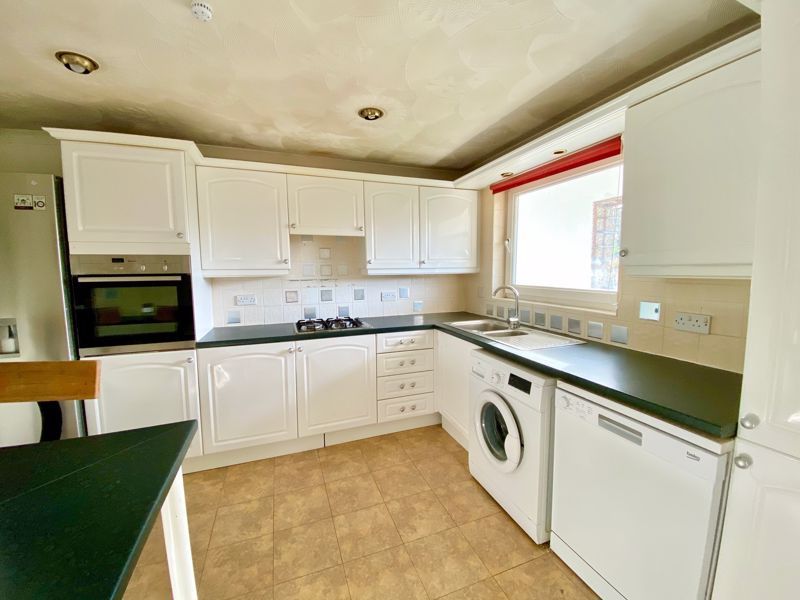 Property photo 2 of 16 Photo 1