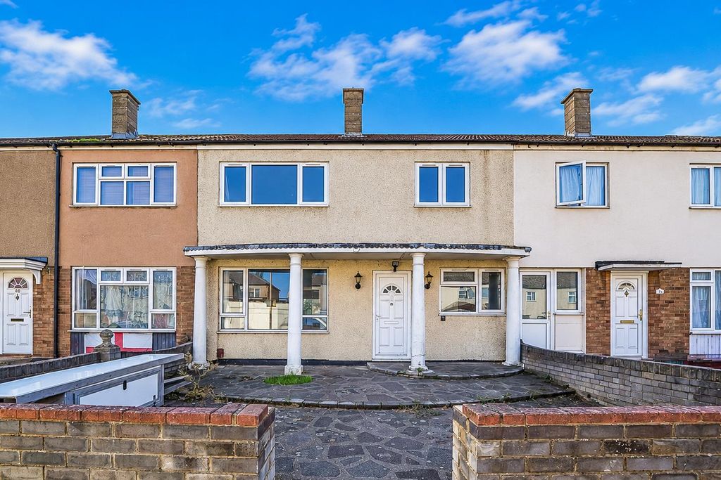 Property photo 1 of 19