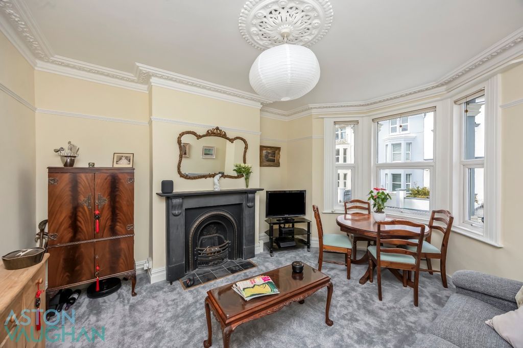 Property photo 2 of 21 5091112