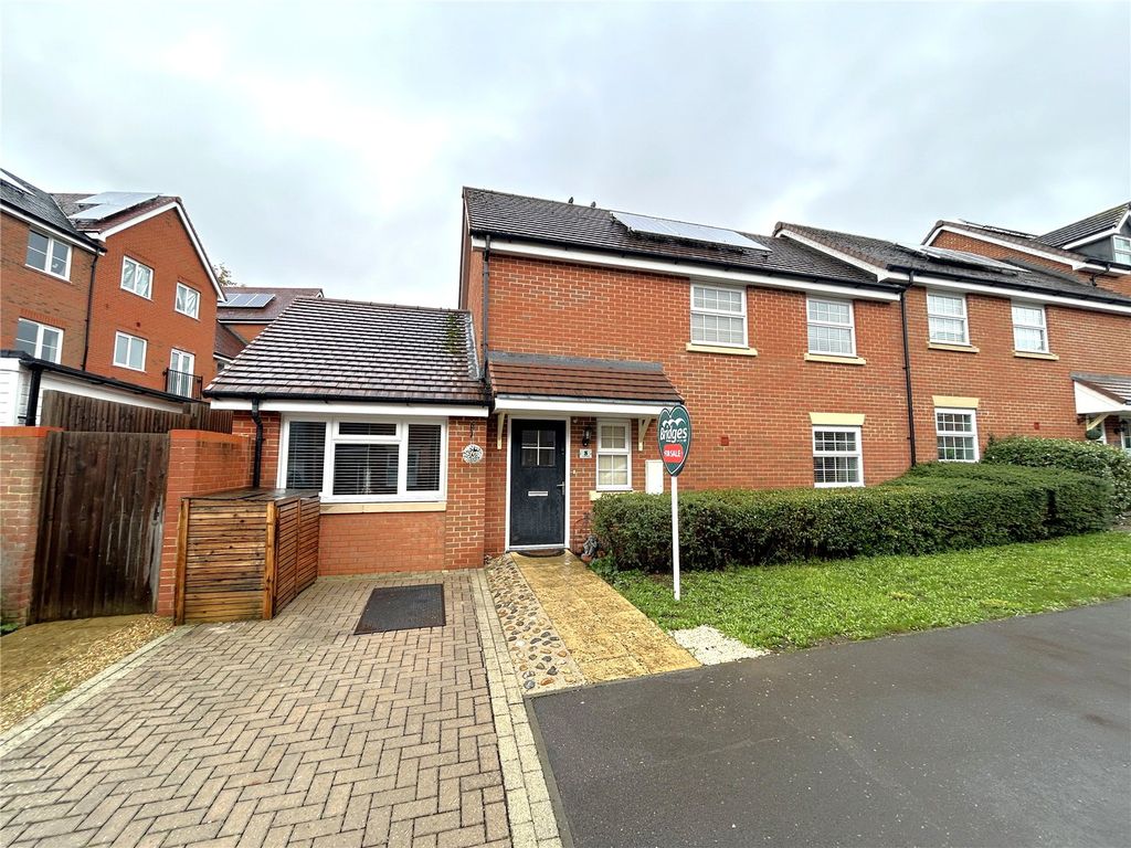 Property photo 1 of 18 Picture No. 05