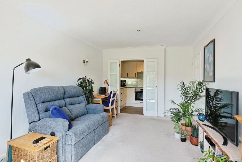 Property photo 2 of 16 Picture No. 05