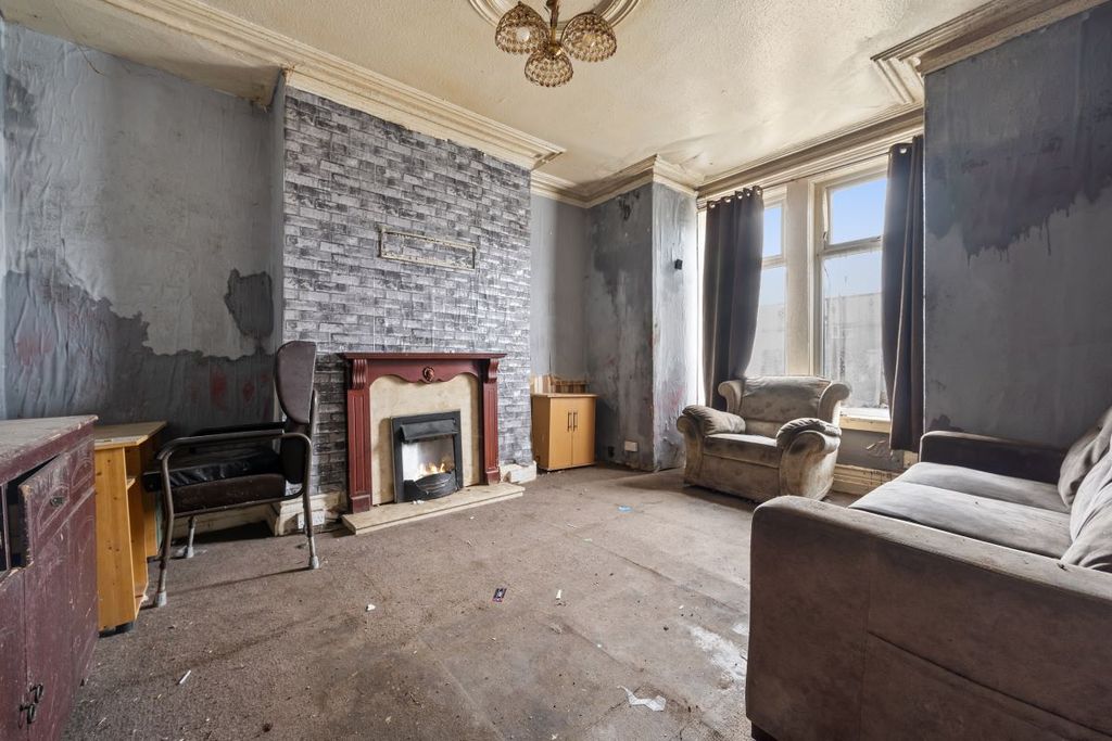 Property photo 3 of 10 Image 3