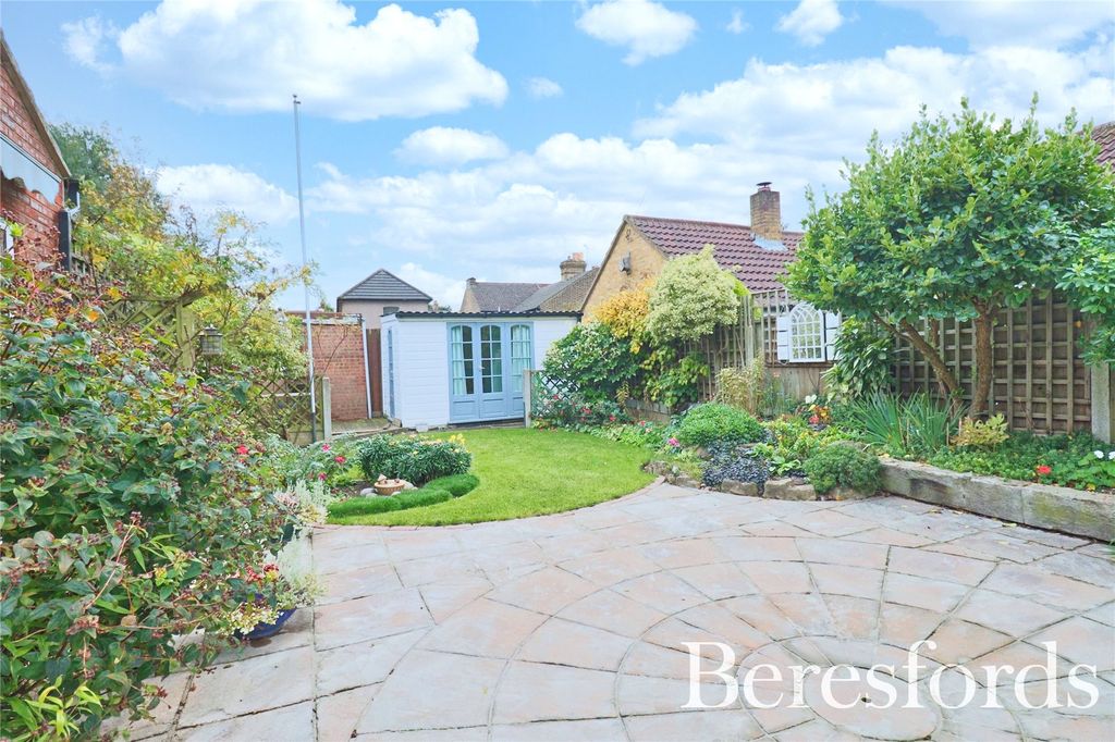 Property photo 2 of 15 Picture 2