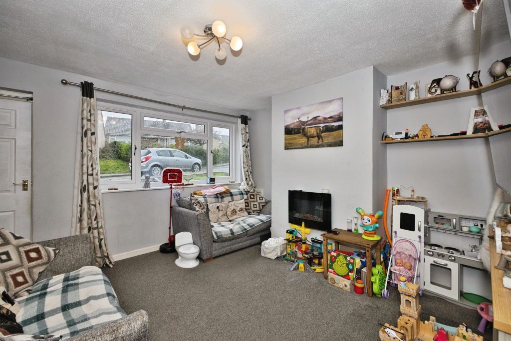 Property photo 2 of 14