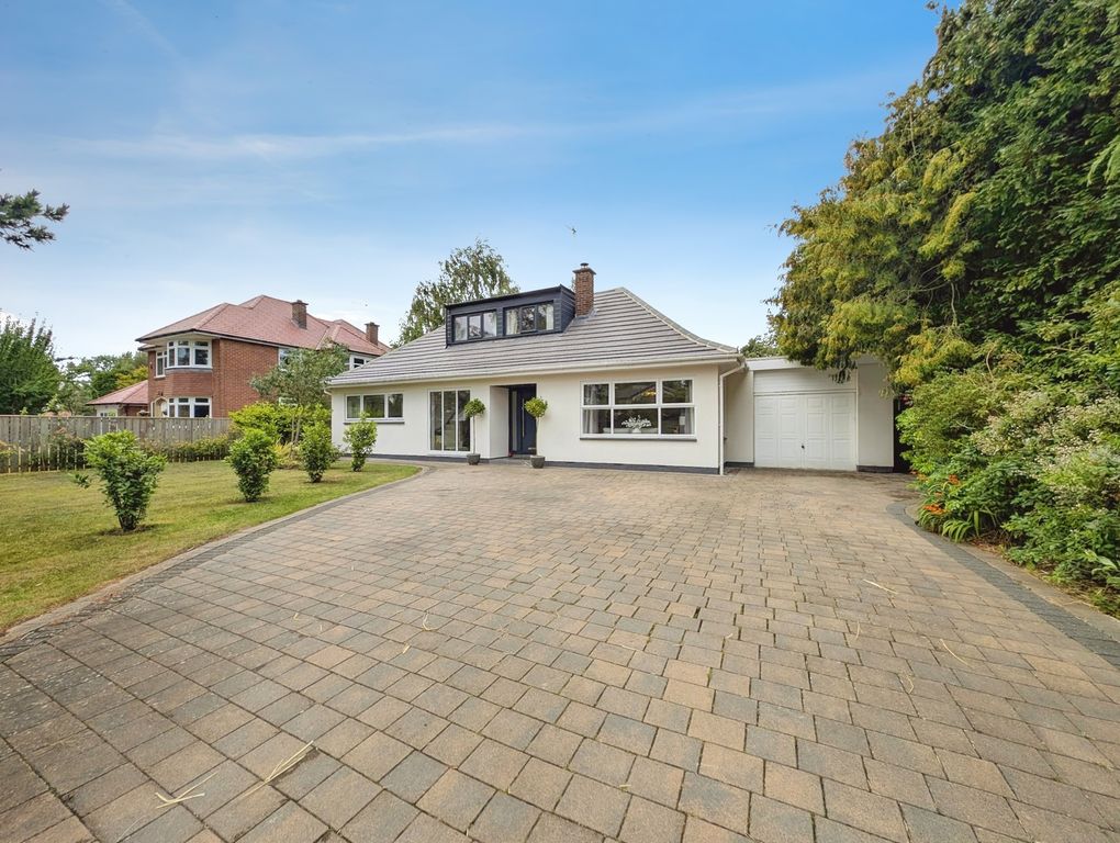 Property photo 1 of 40 Pbox-Img.Jpg