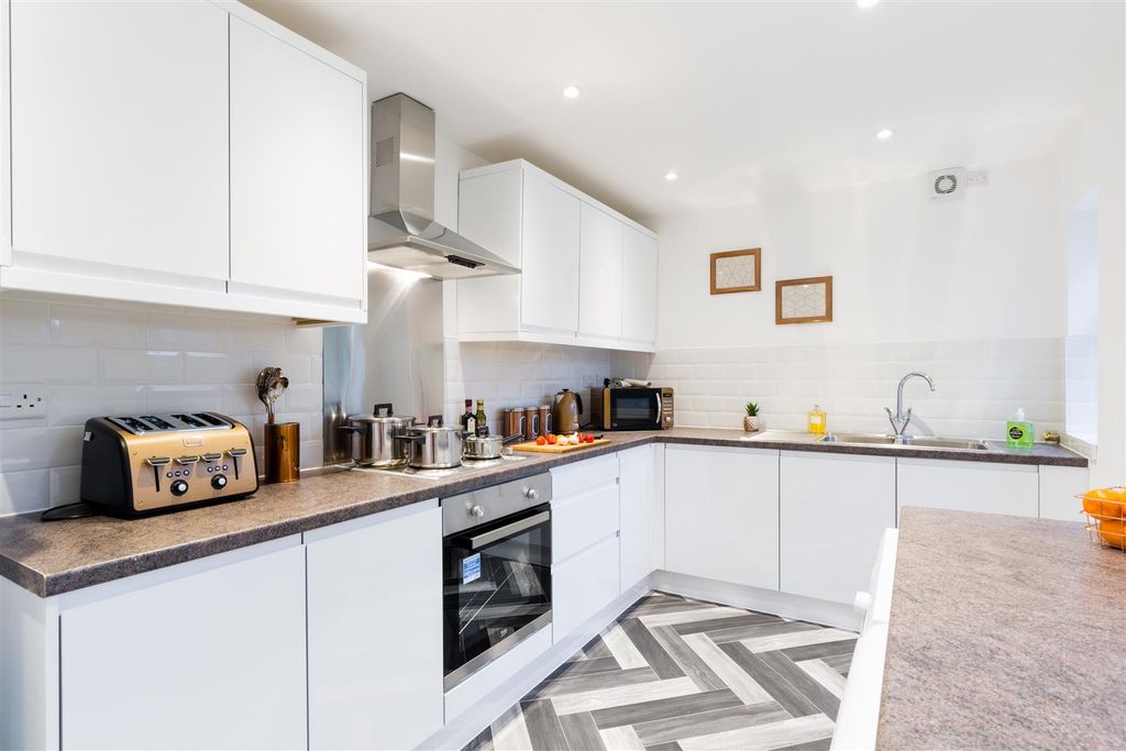 Property photo 3 of 21 20180122-Dtr_0350.Jpg