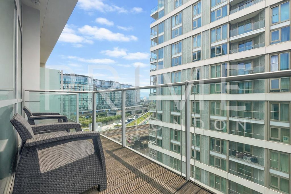 Property photo 2 of 8 Fp13.Jpg