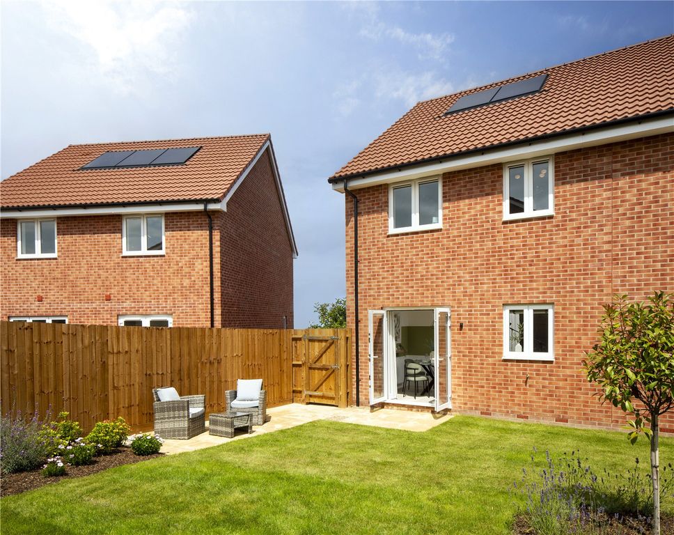 Property photo 1 of 15 1 - Picture No. 20