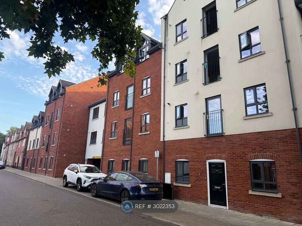 Property photo 1 of 30