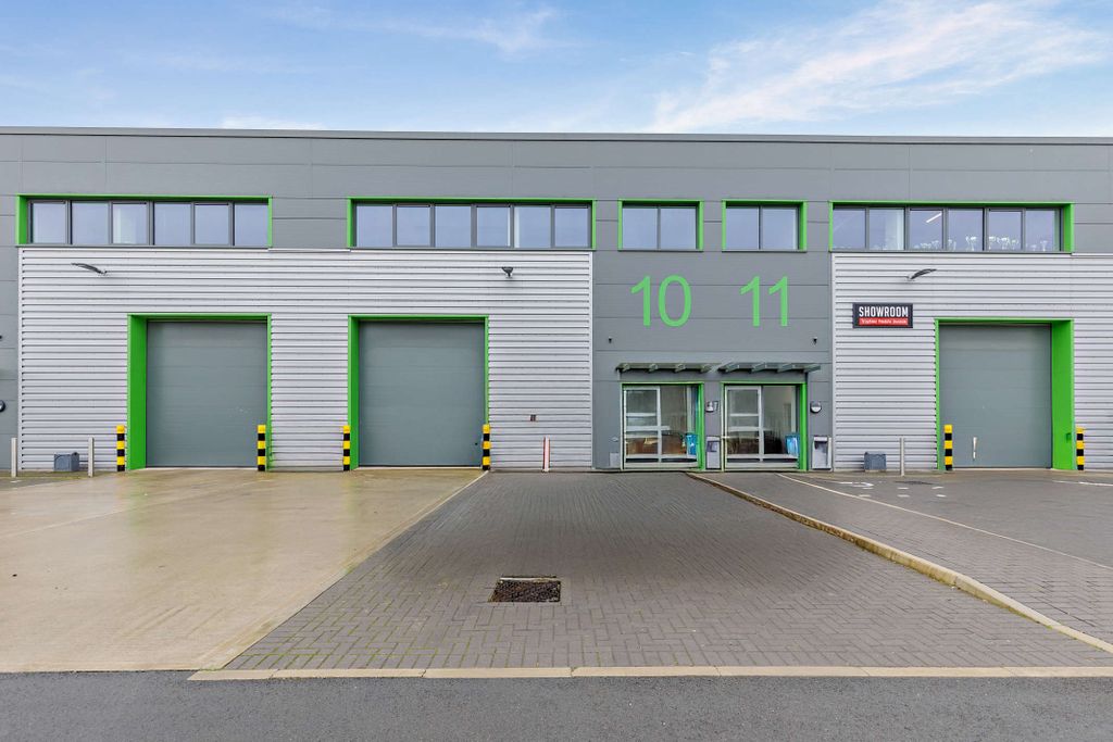 Property photo 1 of 10