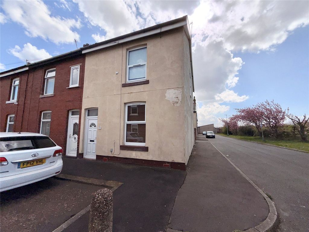 Property photo 1 of 8 Picture No. 02