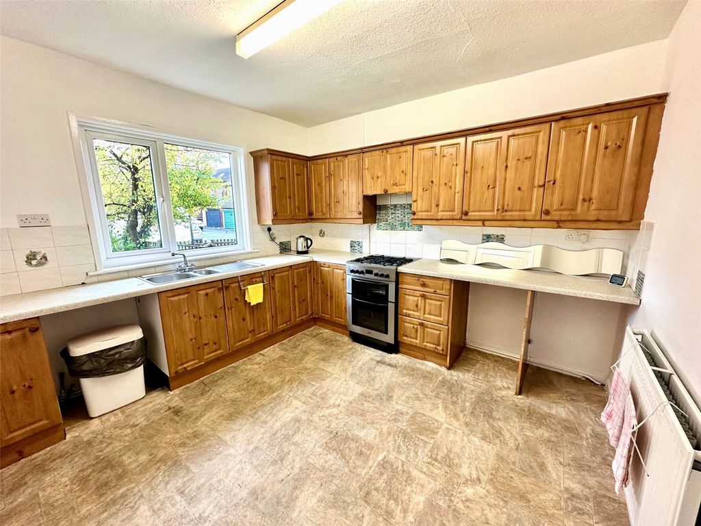 Property photo 3 of 12 Picture No. 06