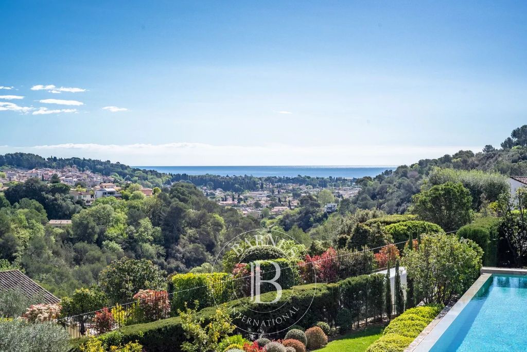 Property photo 2 of 29