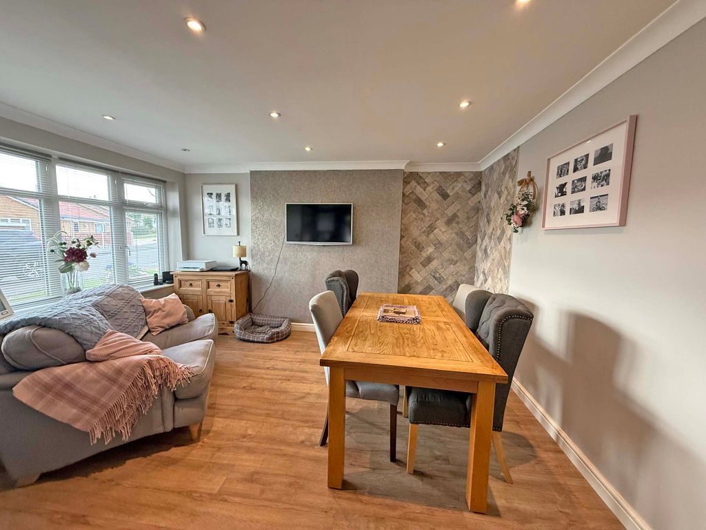 Property photo 3 of 12 Img_1900