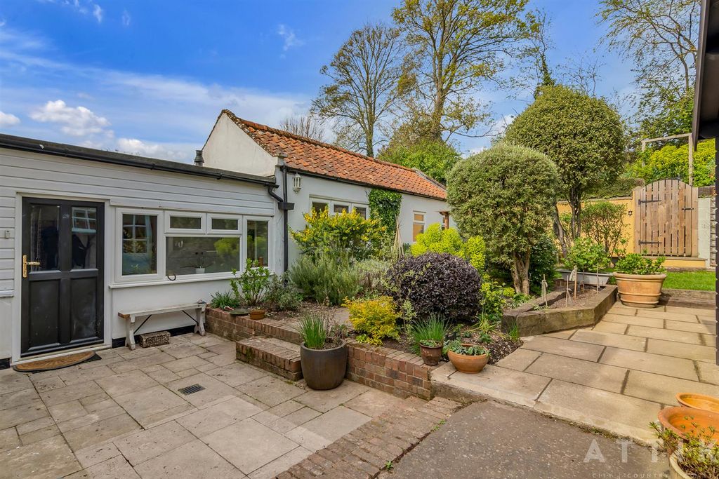 Additional image 8 of 4 bed end terrace house for saleQuay Street, Halesworth IP19