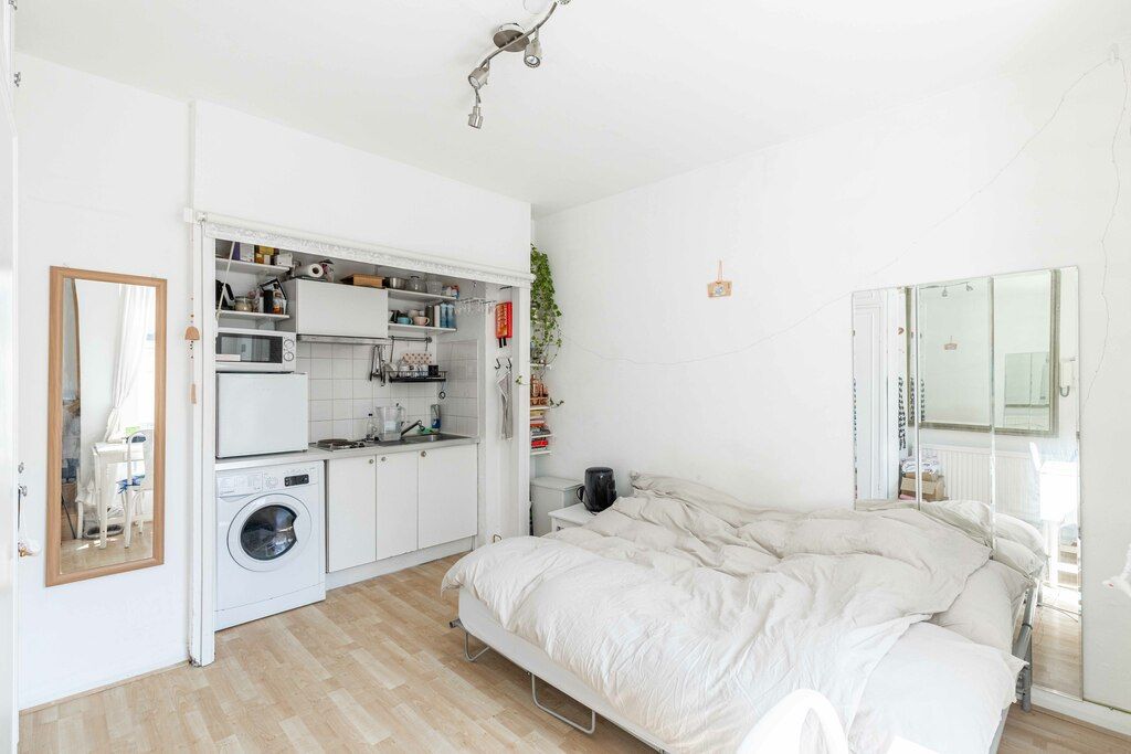 Property photo 1 of 6