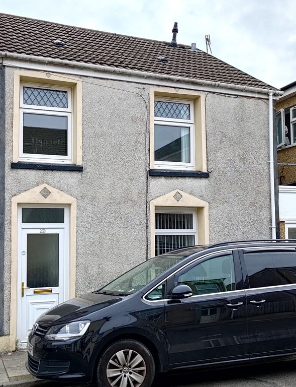 Property photo 1 of 15