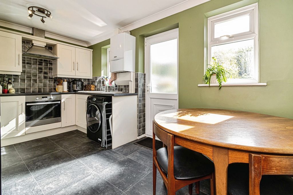 Property photo 3 of 30 Photo