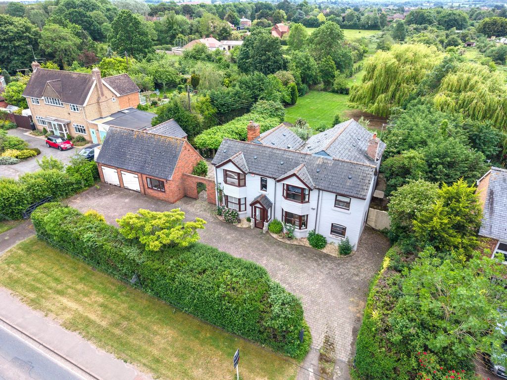 Property photo 1 of 31