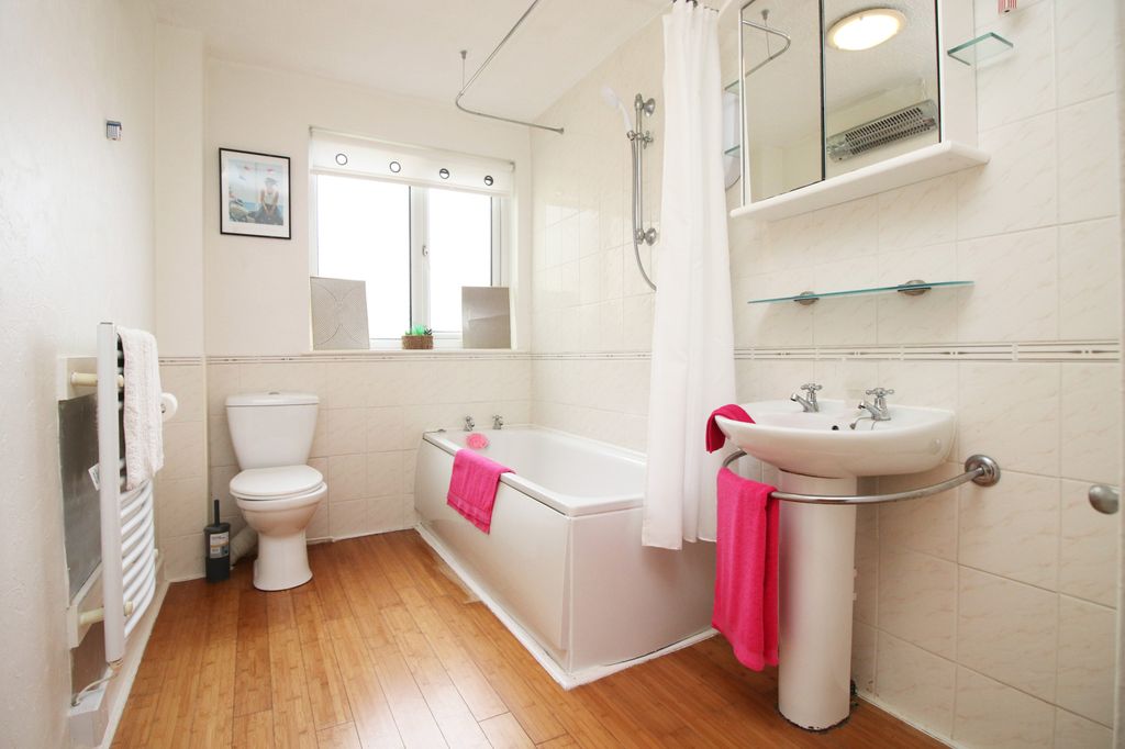 Additional image 15 of 1 bed flat for saleBleasdale Court, 21-24 Queens Terrace, Fleetwood FY7