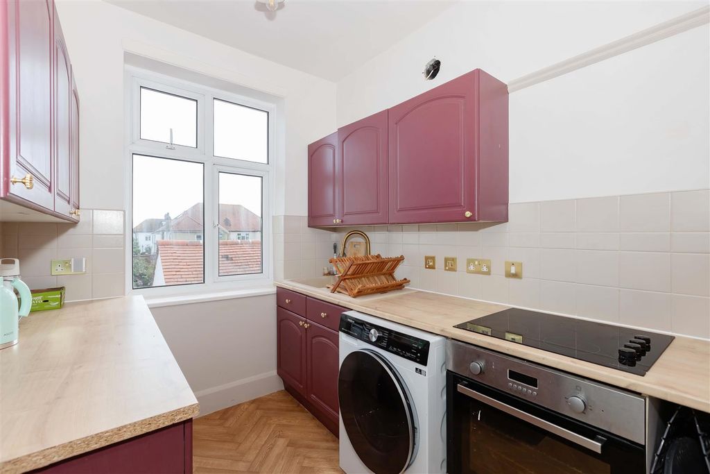 Property photo 2 of 10 Phrosso Rd.Jpg