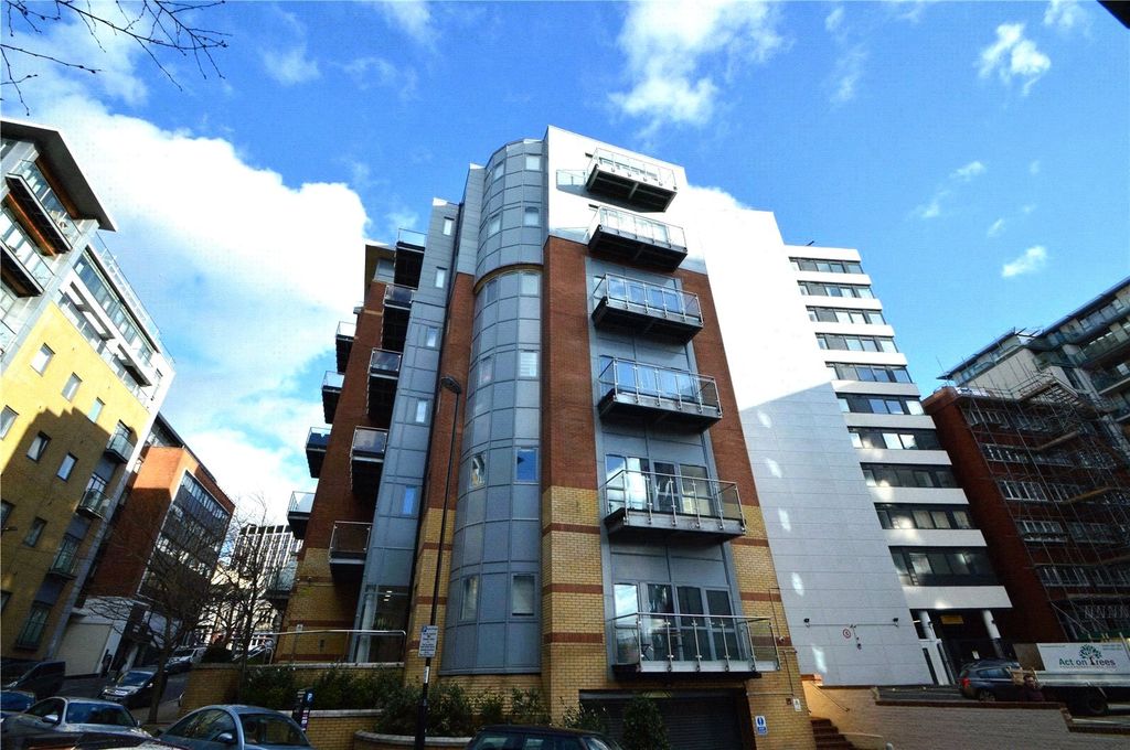 Property photo 1 of 11 Picture No. 02