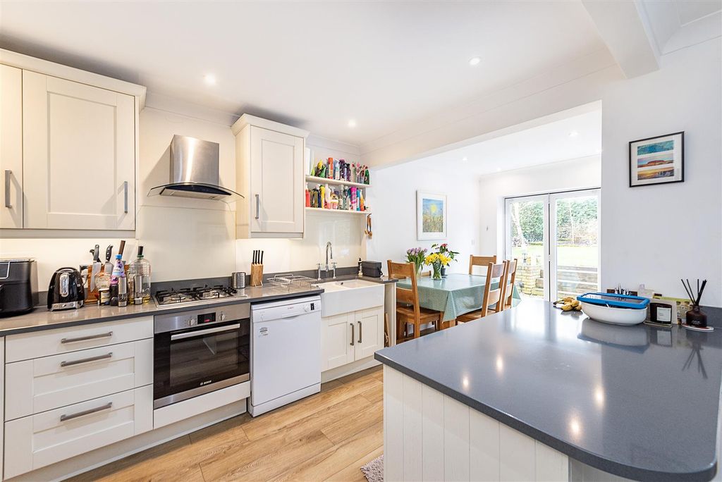 Property photo 2 of 12 Dsc_9010.Jpg