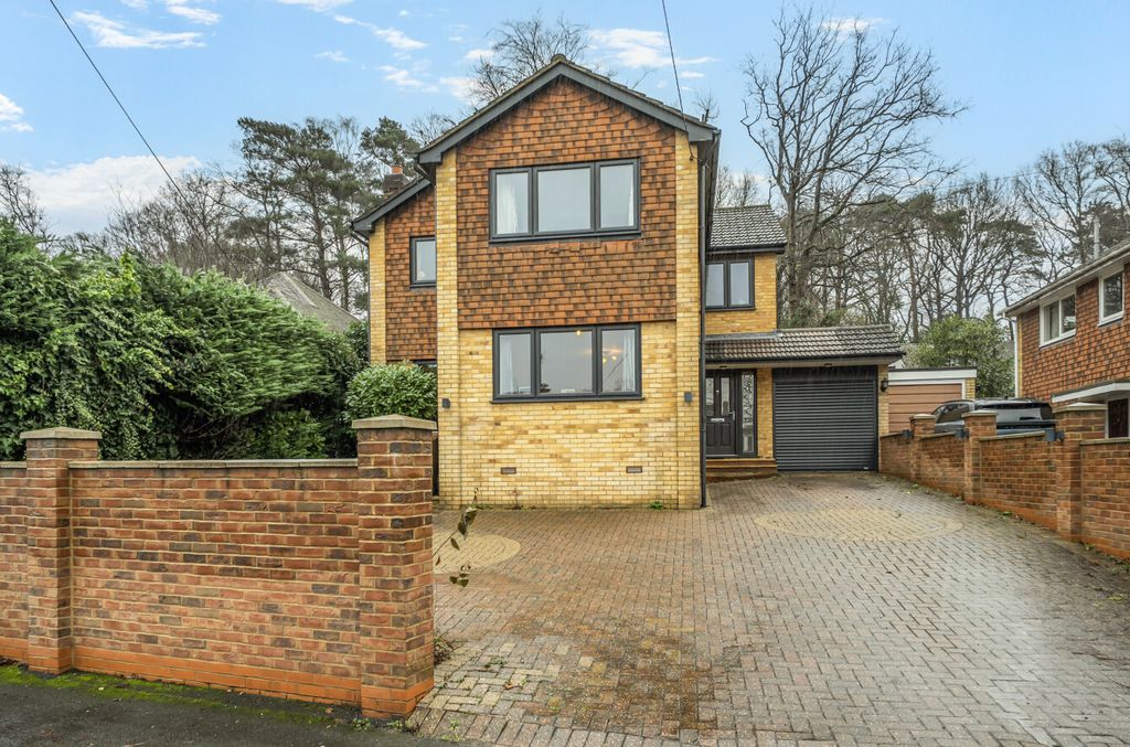 Property photo 1 of 23 1397791-24-696917...