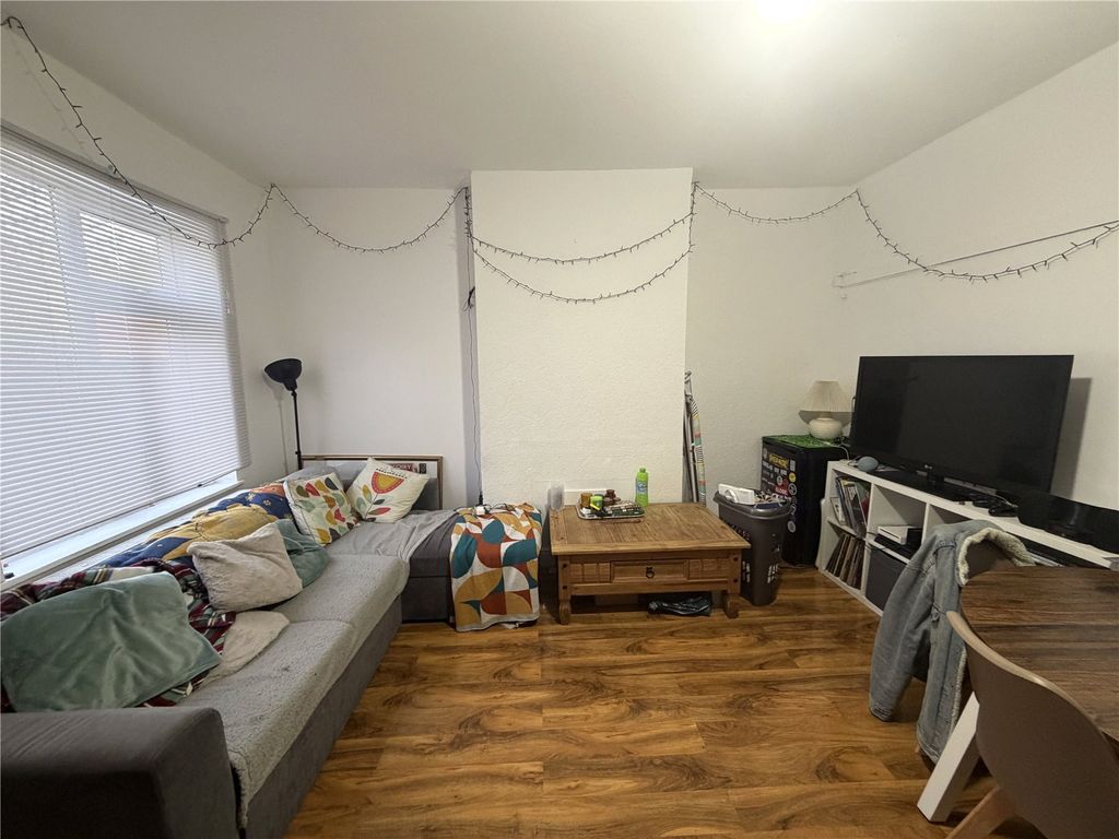 Property photo 2 of 6 Picture No. 03