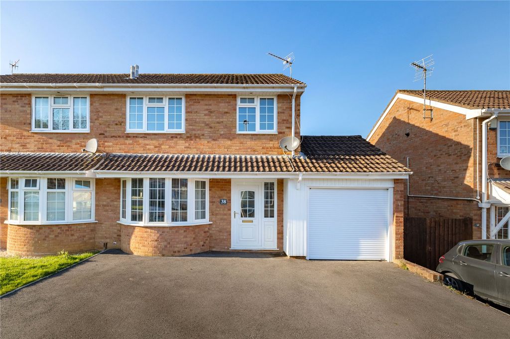 Property photo 1 of 18 Picture No. 02
