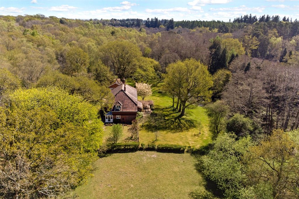 Property photo 3 of 34 Picture No. 23