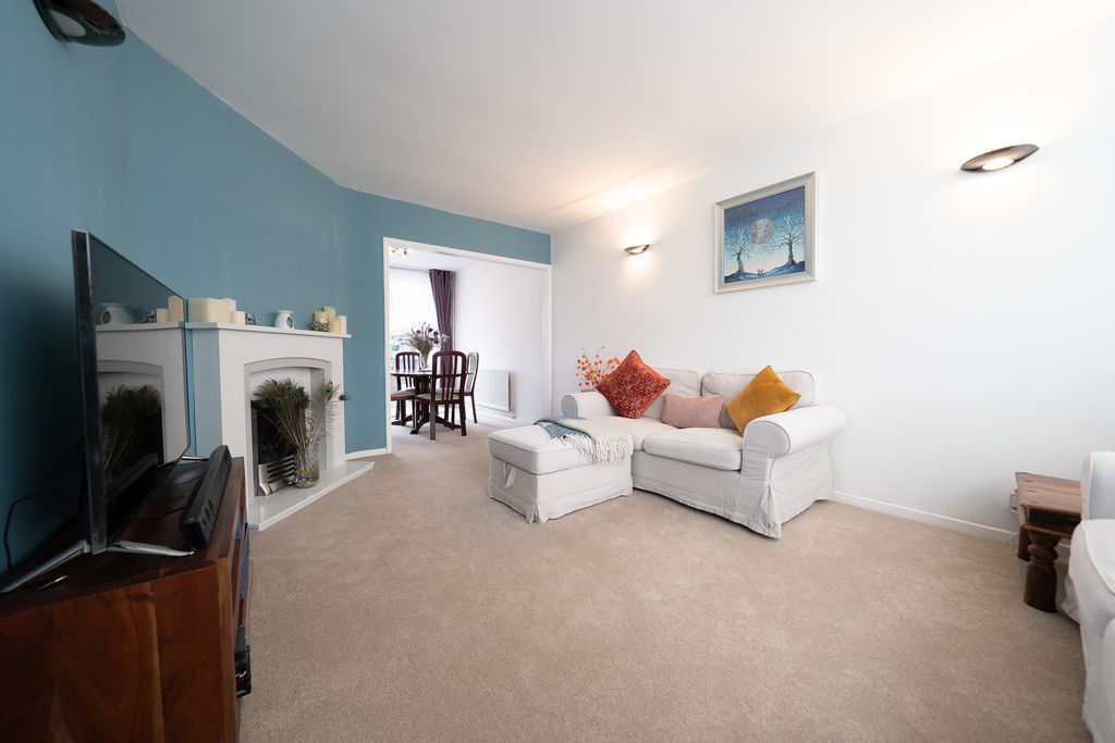 Property photo 2 of 19 Dsc02057