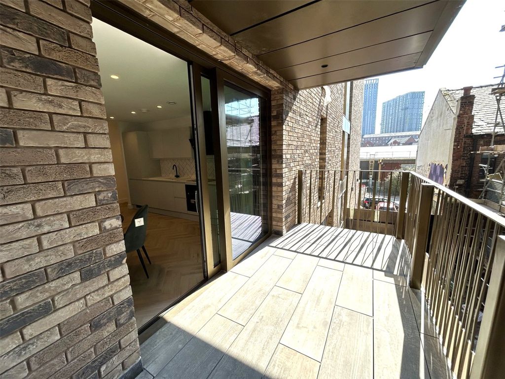 Property photo 2 of 10 Picture No. 11