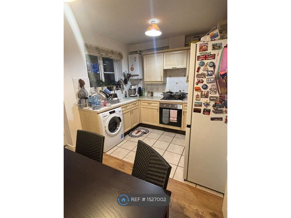 Property photo 2 of 7