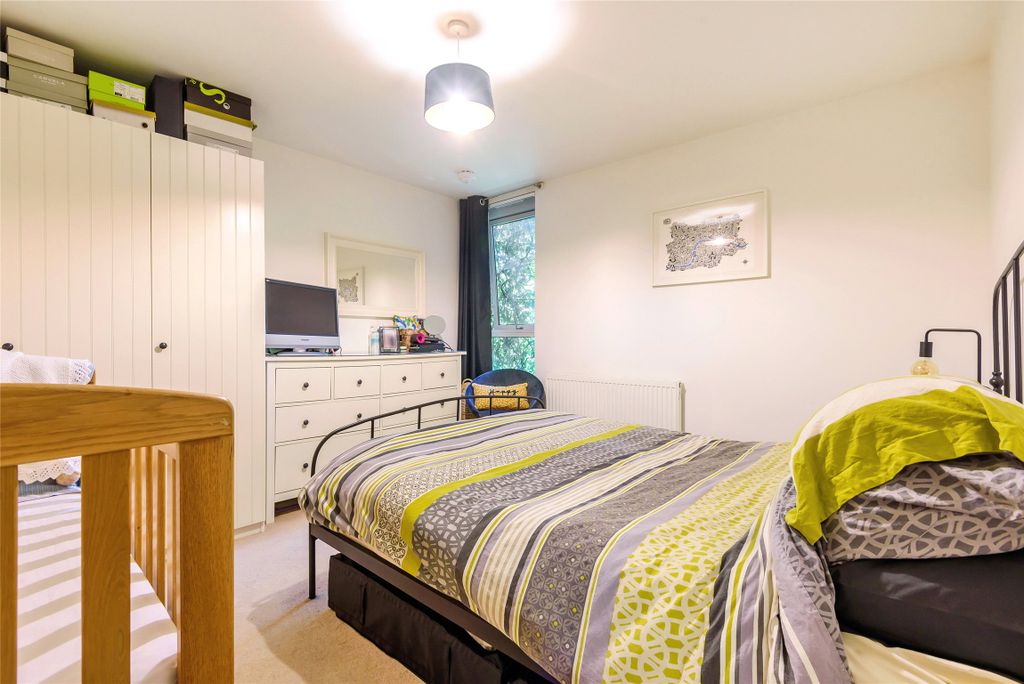 Property photo 2 of 8 Picture No. 06