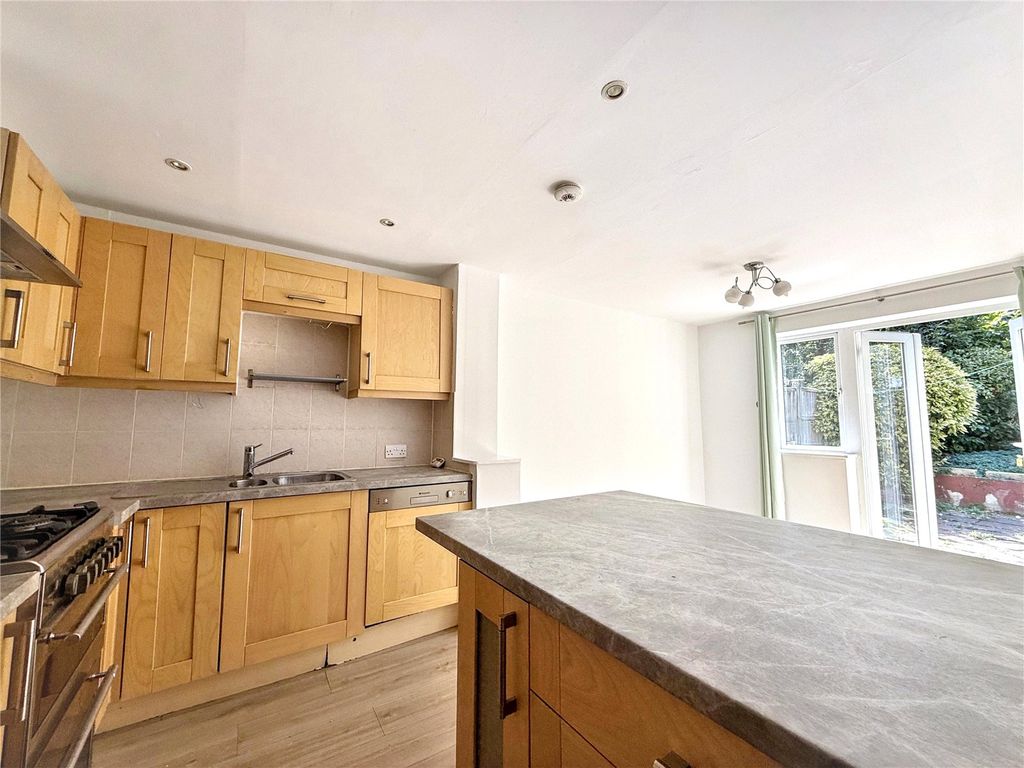 Property photo 1 of 13 Picture No. 23