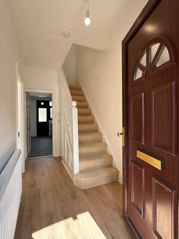 Property photo 1 of 35