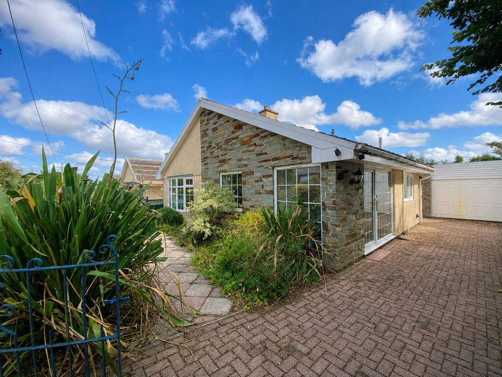 Property photo 1 of 16 1 - Picture No. 01