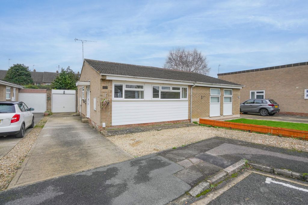 Property photo 1 of 8 Front Elevation