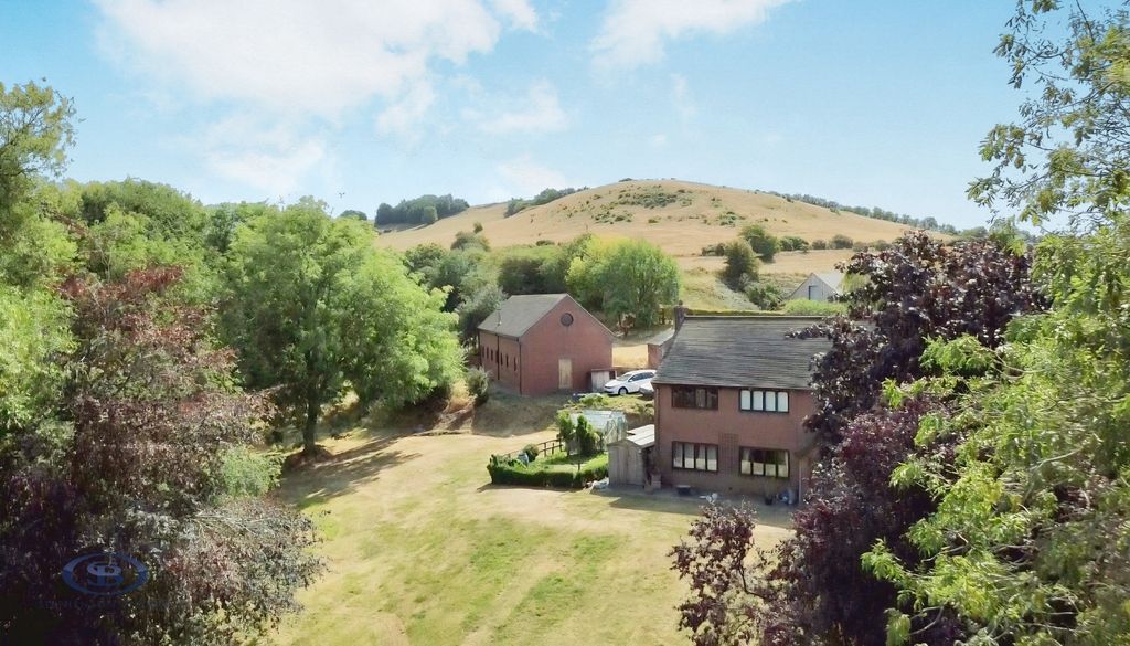 Property photo 1 of 44 Pbox-Img.Jpg