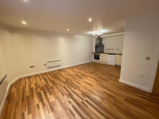 Property photo 3 of 7 Living Room