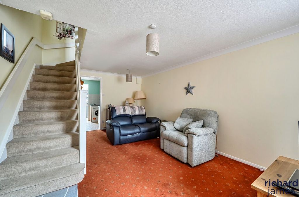 Property photo 2 of 11 B29339Abd97B49Cea5Db63510Fc0B8B0