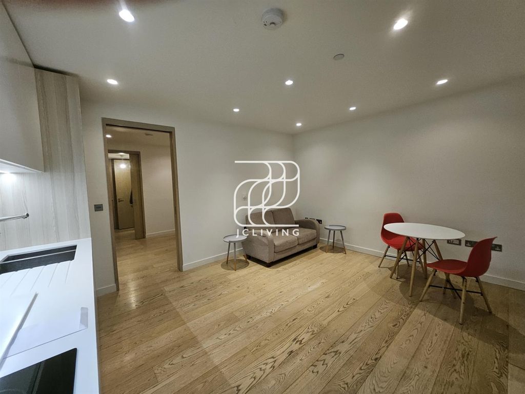 Property photo 2 of 10 1A2E4Eeca55F6d7ce7E8Ffe062Fe7Bd6.Jpg