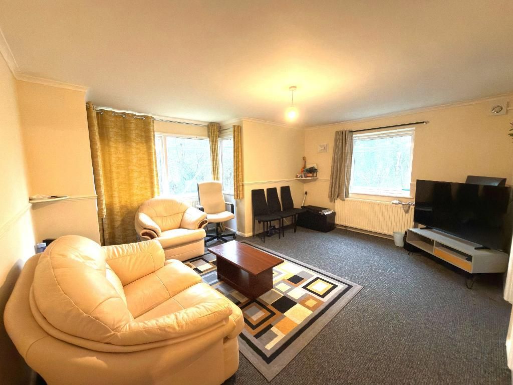 Property photo 2 of 5 Photo 2