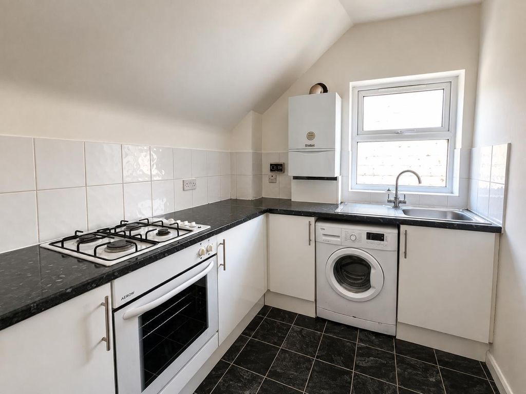 Property photo 3 of 5 3A60Bc71-2680-4Dec-Bd4B-0F9F84F2965B.Png